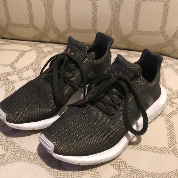 adidas Shoes - Women’s Adidas. Army green color. adidas Shoes - Women’s Adidas. Army green color.